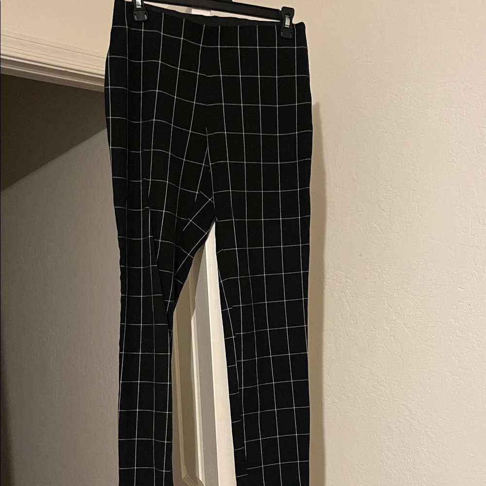 A New Day Cocktail Casual Black and White Checkered Pants with side zipper 6